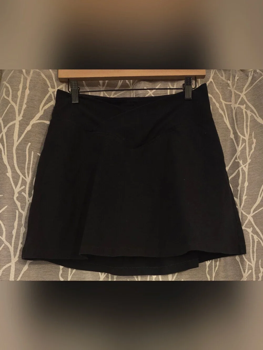 PINK Victoria's Secret Black Flared Skort. Size L